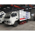 4X2 RHD 12CBM Dongfeng Road Sweeper Truck / Road Sweeper Truck / Diesel Sweeper / vacío camión barredora